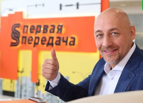 Вокруг автомобильной темы: у программы НТВ «Первая передача» новый ведущий