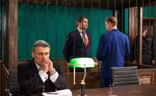 На хрупких плечах: НТВ готовит к выходу российскую версию сериала «Хорошая жена»