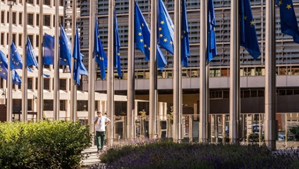 Главы МИД Евросоюза обсудят проблемы Балкан