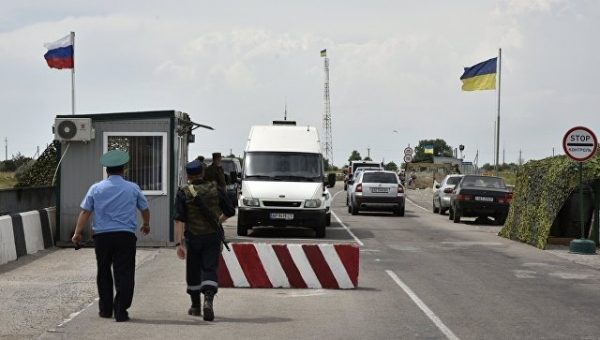 Пункт пропуска в Крым на Украине возобновил работу