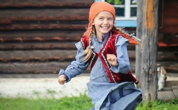 Юная звезда фильма «Гоголь. Страшная месть» Марта Тимофеева о дружбе с актерами, советах старших, любимой роли и новых проектах