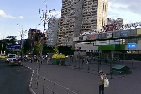 Пенсионерка попала в больницу после падения в автобусе