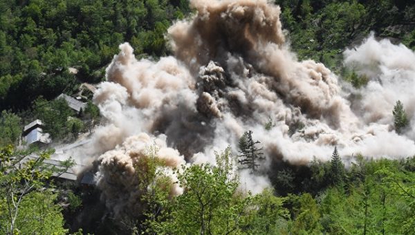 Ким Чен Ын намерен двигаться по пути денуклеаризации, считает Матвиенко