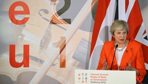 Приемлемых предложений по Brexit от ЕС не поступало, заявила Мэй