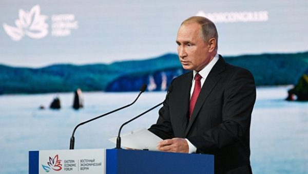 Путин рассказал о перспективах облегчения визового режима в России