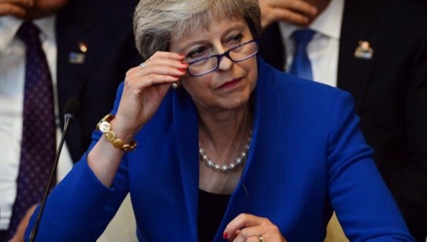 СМИ: команда Мэй начала подготовку к досрочным выборам в парламент Британии