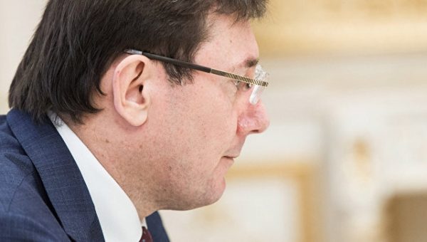 Луценко уйдет в отставку после президентских выборов