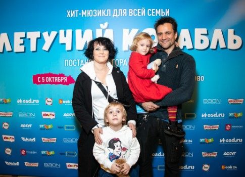 Егор Дружинин о мюзикле «Летучий корабль», философии танца, шоу «Танцы» и шутках про пенсионную реформу