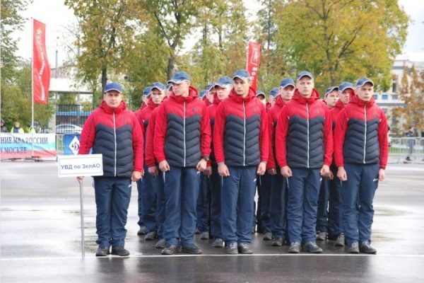 Зеленоградские полицейские приняли участие в празднике, посвященном 300-летию российской полиции