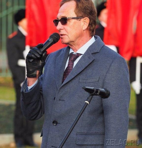 На аллее Победителей в Зеленограде открыт памятный знак «Связь поколений»