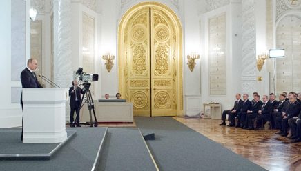 БИЗНЕС СДЕРЖАННО ДОВОЛЕН ПРЕДЛОЖЕНИЯМИ ПУТИНА
