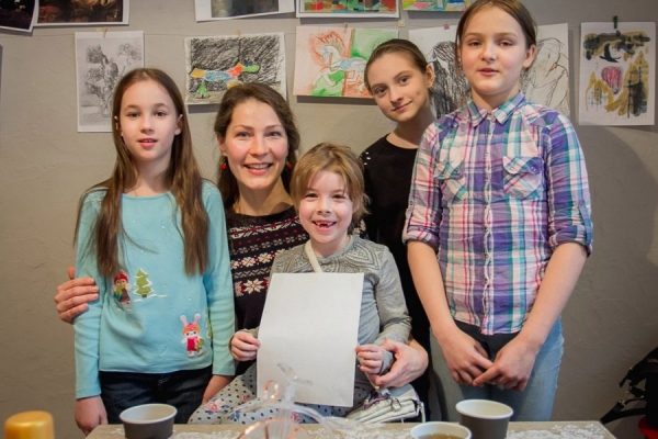Детский поэт Ирина Алымова проведет встречу с детьми и их родителями
