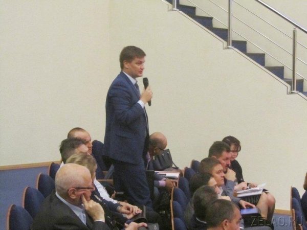 С зеленоградцами обсудили вопросы готовности городских служб к зиме