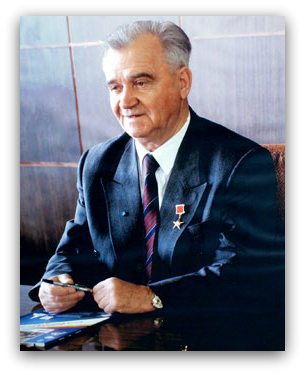 «Большое видится на расстоянье»