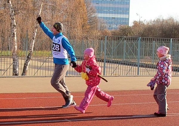 Более 250 спортсменов вышли на старт пробег-марафона «Осень 2018»