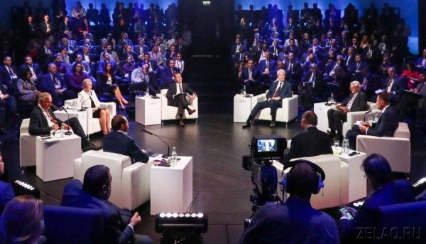Звездой форума «Открытые инновации» стала Алиса Зеленоградова