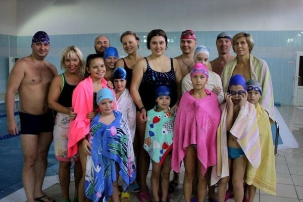 В ФОК «Малино» прошли окружные соревнования спортивных семей «Водные старты»