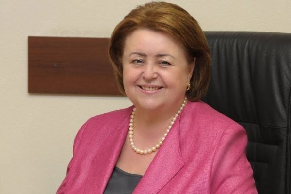 Зинаида Драгункина поздравила учителей Зеленограда с профессиональным праздником — Днем учителя