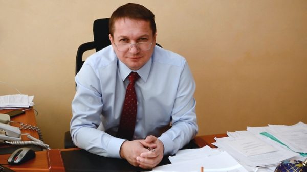 Владимир Янин: «Именно человек является главным и самым важным звеном любого процесса производства»