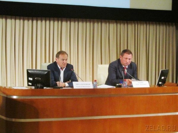 С зеленоградцами обсудили вопросы готовности городских служб к зиме