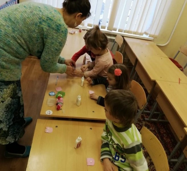В «Волшебной мастерской» появились магниты-свинки