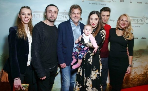 Сергей Безруков о съемках в фильме «Заповедник», довлатовском юморе и Куценко в образе Пушкина