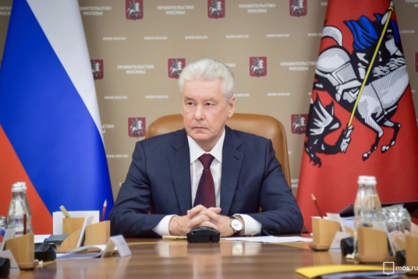 Собянин опроверг слухи о перебоях с завозом продуктов