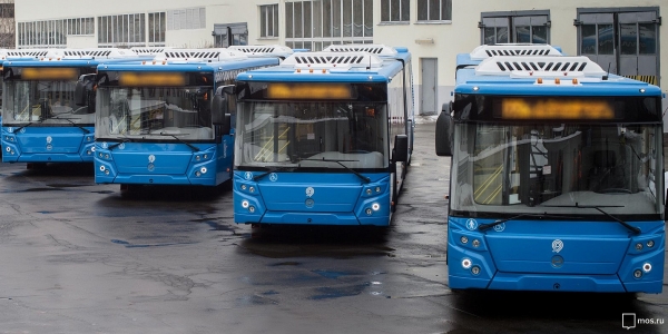 В зеленоградских автобусах 400Э установили транспондеры