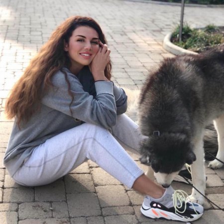 Анна Седокова показала роскошный подарок, который подарила себе на Новый год