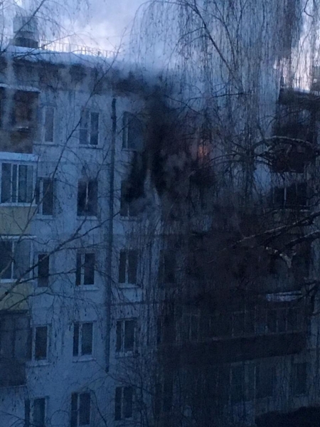 Квартира семьи с ребенком сгорела в Ржавках
