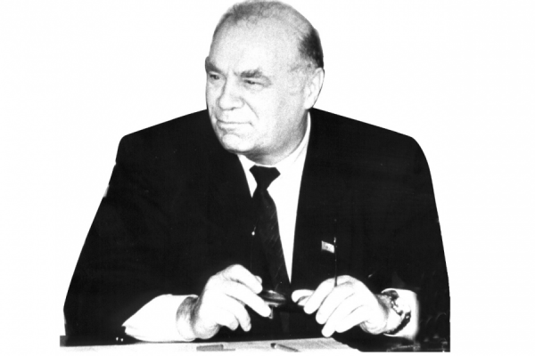 Алексею Ищуку было суждено руководить Зеленоградом в самое критическое для страны время
