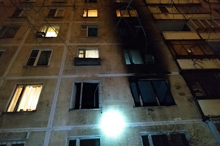 В МЧС Зеленограда сообщили подробности ночного пожара в корпусе 200Г