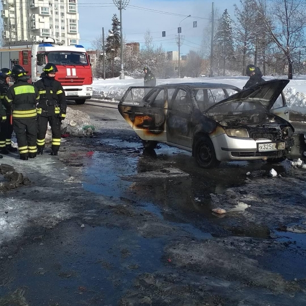 Две машины и детская коляска сгорели за неделю в Зеленограде
