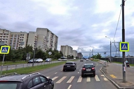 Легковушка сбила мальчика и женщину на улице Андреевка
