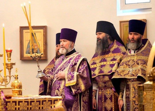 Патриарх Кирилл совершил литургию в Зеленограде
