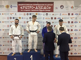 Спортсмен из Солнечногорья завоевал титул чемпиона на турнире «Ретро Дзюдо»
