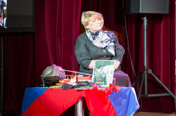 В Учебном центре ГО и ЧС Москвы почтили память Героя России Евгения Чернышёва