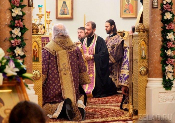 Патриарх Кирилл совершил литургию в Зеленограде