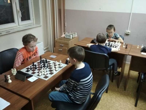 В клубе «Спартаковец» прошли финальные окружные соревнования по шахматам