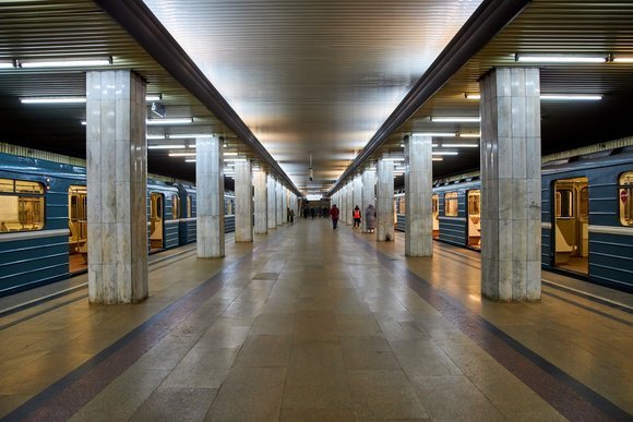 Движение на красной ветке метро восстановлено