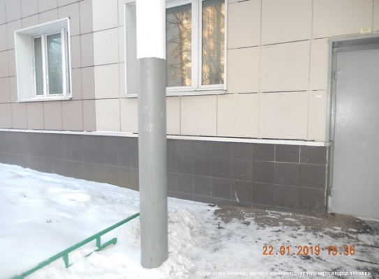 В Зеленограде управляющая организация пыталась сдать подъезды с некачественным ремонтом 