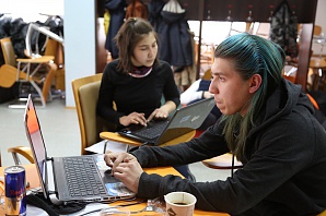 
		                    Победители хакатона Стройхак приглашены на работу в перспективный стартап		                