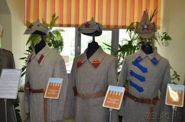 В Зеленоград на вернисаж прибыло подразделение Президентского полка