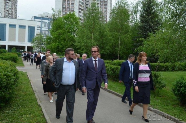 В Зеленоград на вернисаж прибыло подразделение Президентского полка