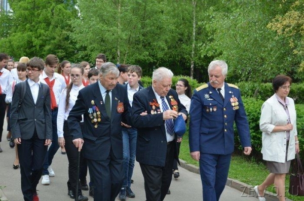В Зеленоград на вернисаж прибыло подразделение Президентского полка