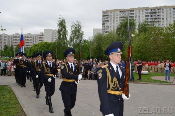 В Зеленоград на вернисаж прибыло подразделение Президентского полка