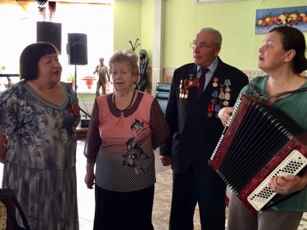 В Зеленограде организовали традиционный благотворительный обед для ветеранов