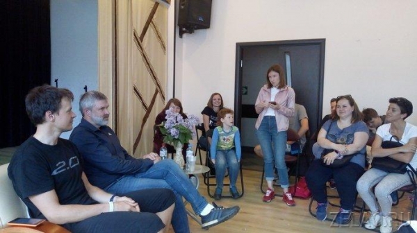 Матвей Елисеев провел встречу со своими фанатами в Зеленограде