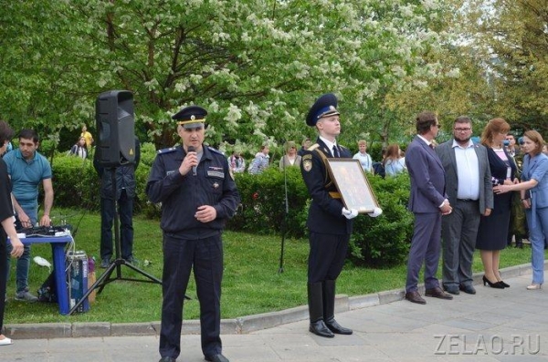 В Зеленоград на вернисаж прибыло подразделение Президентского полка