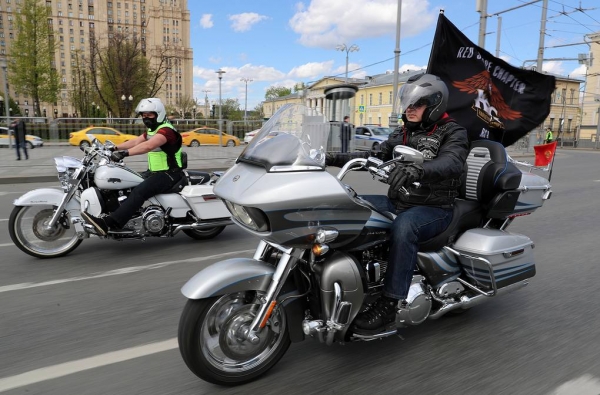 Мотопарад по Садовому кольцу в Москве прошел без аварий и нарушений 